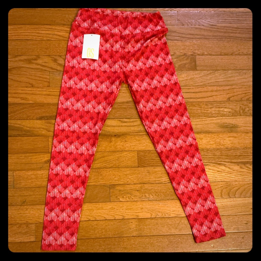 NWT OS Lularoe Legging - Valentines Heart Edition